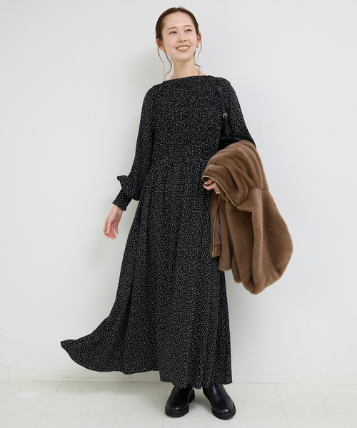 SLOBE IENA(スローブイエナ)の「《WEB限定/追加》ドットシャーリングワンピース(ワンピース・レディース・ブラック・38/36)」の7枚目の写真