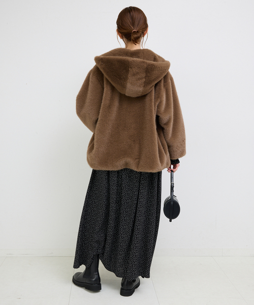 SLOBE IENA(スローブイエナ)の「《WEB限定/追加》ドットシャーリングワンピース(ワンピース・レディース・ブラック・38/36)」の13枚目の写真