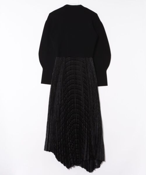 ALLSAINTS(オールセインツ)の「SINEAD 2-IN-1 PLEATED DRESS | SINEAD 2-IN-1 プリーツ ドレス・ワンピース(ワンピース・レディース・ブラック・S/M/L/XS)」の10枚目の写真