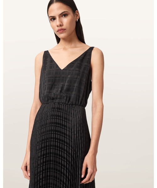 ALLSAINTS(オールセインツ)の「SINEAD 2-IN-1 PLEATED DRESS | SINEAD 2-IN-1 プリーツ ドレス・ワンピース(ワンピース・レディース・ブラック・S/M/L/XS)」の3枚目の写真