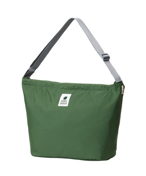 SIERRA DESIGNS(シェラデザイン)の「【SIERRA DESIGINS】60/40 WIDE SHOULDER BAG(大サイズ)(ショルダーバッグ・レディース・セージグリーン/ブラック/サックスブルー/タン/グリーン/ダークネイビー・ONE SIZE)」の4枚目の写真