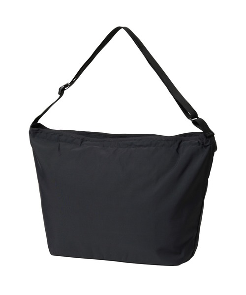 SIERRA DESIGNS(シェラデザイン)の「【SIERRA DESIGINS】60/40 WIDE SHOULDER BAG(大サイズ)(ショルダーバッグ・レディース・セージグリーン/ブラック/サックスブルー/タン/グリーン/ダークネイビー・ONE SIZE)」の16枚目の写真