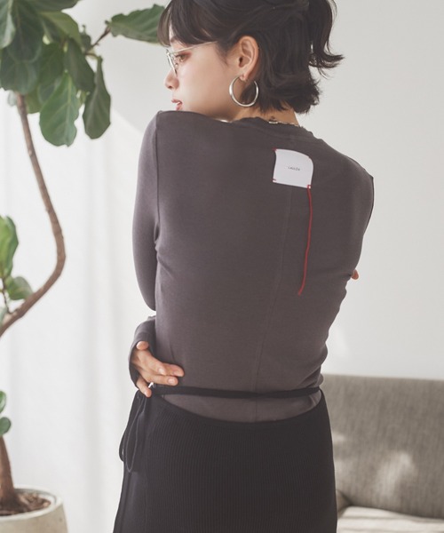 LAULEN(ローレン)の「back tag sheer tops /ウールブレンドバックタグシアートップス(Tシャツ/カットソー・レディース・ホワイト/チャコールグレー/ブラック・FREE)」の18枚目の写真