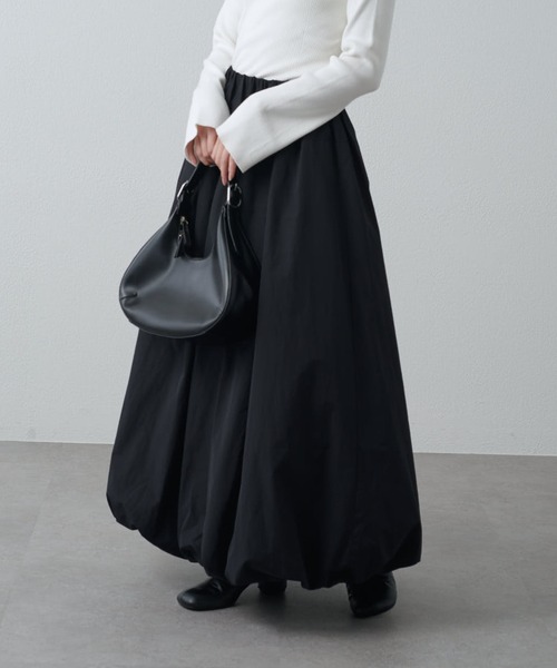 Lui's（ルイス）の「ナイロンギャザーバルーンスカート（スカート・レディース・オフホワイト/ブラック・38/36）」の10枚目の写真