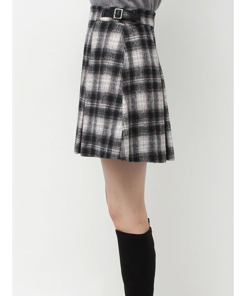 CALNAMUR(カルナムール)の「サイドデザインプリーツミニスカート(スカート・レディース・グレー/その他/その他2・SMALL/MEDIUM)」の10枚目の写真