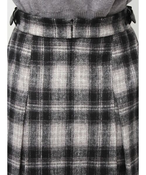 CALNAMUR(カルナムール)の「サイドデザインプリーツミニスカート(スカート・レディース・グレー/その他/その他2・SMALL/MEDIUM)」の12枚目の写真