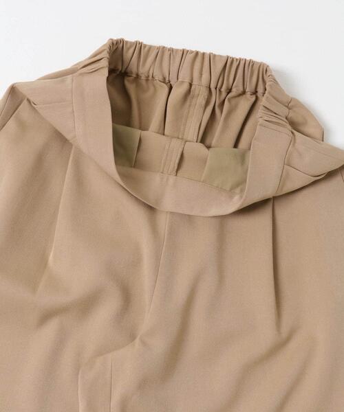 URBAN RESEARCH DOORS（アーバンリサーチドアーズ）の「『仁村紗和さん着用』『UR TECH』完声フロントタックイージーパンツ（その他パンツ・レディース・チャコールグレー/ベージュ/ブラック・SMALL/MEDIUM/LARGE）」の5枚目の写真