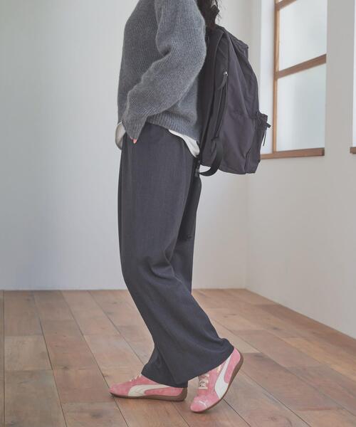 URBAN RESEARCH DOORS（アーバンリサーチドアーズ）の「『仁村紗和さん着用』『UR TECH』完声フロントタックイージーパンツ（その他パンツ・レディース・チャコールグレー/ベージュ/ブラック・SMALL/MEDIUM/LARGE）」の14枚目の写真