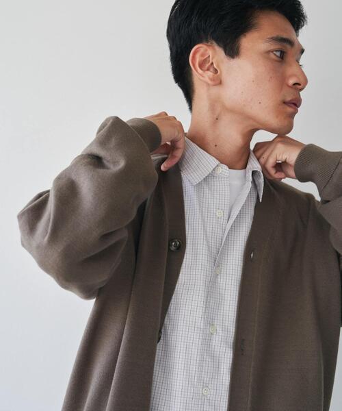 URBAN RESEARCH DOORS（アーバンリサーチドアーズ）の「『XLサイズ/WEB限定/仁村紗和さん着用』『UR TECH 200日ニット』Vネックカーディガン（カーディガン/ボレロ・メンズ・ブラック/モカ・MEDIUM/LARGE/X-LARGE）」の8枚目の写真