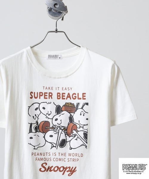 PEANUTS（ピーナッツ）の「PEANUTS 密集柄プリント天竺半袖Tシャツ（Tシャツ/カットソー・メンズ・ライトグリーン/ブラック/ホワイト系/サックスブルー/ホワイト系1/オフホワイト・M/L/LL）」の2枚目の写真