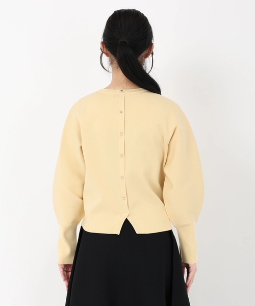 STRAWBERRY-FIELDS（ストロベリーフィールズ）の「ポーツポリー_メタル釦アクセントニット（ニット/セーター・レディース・レッド/ブラック/イエロー系その他・2）」の6枚目の写真