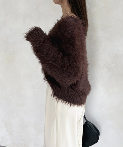 Thevon(ゼボン)の「ニュアンスボタンボリュームシャギーカーディガン(カーディガン/ボレロ・レディース・アイボリー/ブラウン/ベージュ・FREE)」の10枚目の写真