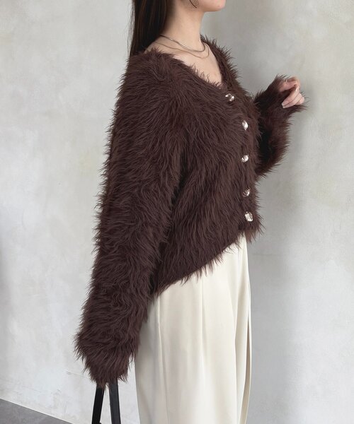 Thevon(ゼボン)の「ニュアンスボタンボリュームシャギーカーディガン(カーディガン/ボレロ・レディース・アイボリー/ブラウン/ベージュ・FREE)」の12枚目の写真