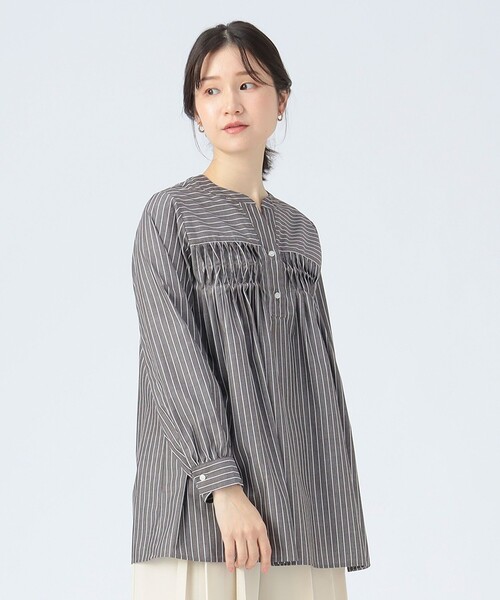 BEAMS HEART(ビームスハート)の「変形タック ノーカラー ブラウス(シャツ/ブラウス・レディース・その他/その他3/その他2・FREE)」の2枚目の写真