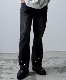 BENUSTA（ベヌスタ）の「A'GEM/9 × .kom 『BENUSTA/ベヌスタ』Hem Button Flare Denim Pants/裾ボタンフレアデニム（デニムパンツ）」