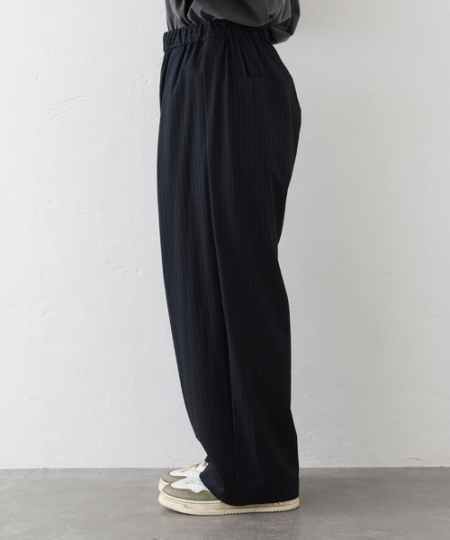 JOURNAL STANDARD LUXE（ジャーナルスタンダード　ラックス）の「TR タックパンツ（その他パンツ・レディース・ネイビー/ブラック・FREE）」の13枚目の写真