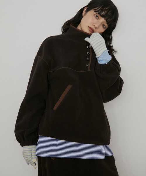 MERLOT(メルロー)の「スナップボタンフリース(その他トップス・レディース・ブラウン/ネイビー/ライトグレー・FREE)」の1枚目の写真