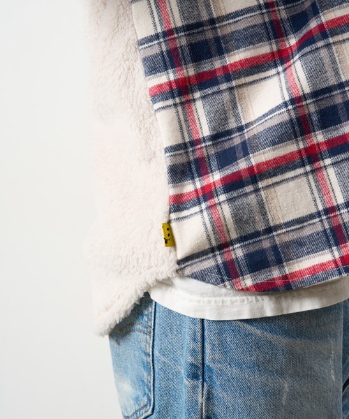 STUD MUFFIN（スタッドマフィン）の「STUD MUFFIN/スタッドマフィン/ネルチェック/ボア レザースター& サガラパッチワーク フーデッドシャツ（シャツ/ブラウス・メンズ・ブラック/ホワイト系2・3/4/2）」の21枚目の写真