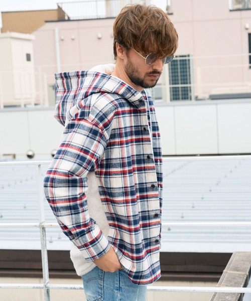 STUD MUFFIN（スタッドマフィン）の「STUD MUFFIN/スタッドマフィン/ネルチェック/ボア レザースター& サガラパッチワーク フーデッドシャツ（シャツ/ブラウス・メンズ・ブラック/ホワイト系2・3/4/2）」の17枚目の写真