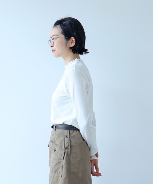 PAR ICI（パーリッシィ）の「コーマ天竺 ヘンリーネックフリルカットソー（Tシャツ/カットソー・レディース・ホワイト・FREE）」の7枚目の写真