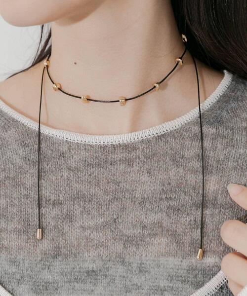 SMELLY（スメリー）の「ストーンモチーフコードチョーカーネックレス（ネックレス・レディース・ゴールド系その他・-）」の2枚目の写真