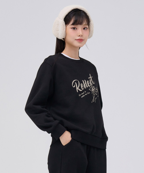 CHASECULT(チェイスカルト)の「女性 起毛 グラフィック スウェット - ブラック(スウェット・レディース・ブラック・90/85)」の3枚目の写真