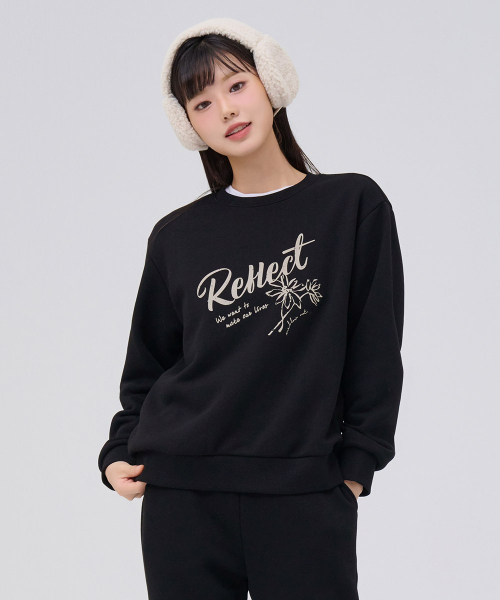 CHASECULT(チェイスカルト)の「女性 起毛 グラフィック スウェット - ブラック(スウェット・レディース・ブラック・90/85)」の4枚目の写真