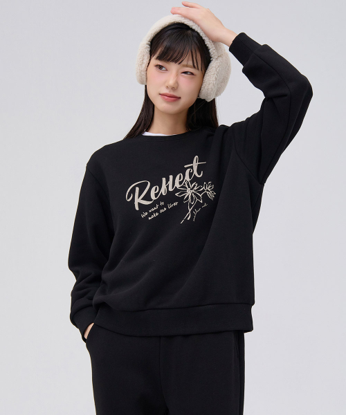 CHASECULT(チェイスカルト)の「女性 起毛 グラフィック スウェット - ブラック(スウェット・レディース・ブラック・90/85)」の5枚目の写真