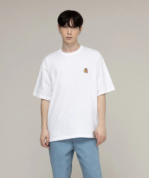 GRAVER（グレーバー）の「[ユニセックス]フラワーベアスマイル刺繍半袖Tシャツ_2カラー（Tシャツ/カットソー・レディース・ブラック/ホワイト・SMALL/MEDIUM/LARGE/X-LARGE）」の12枚目の写真