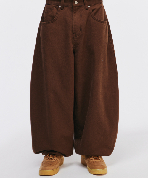 SCALLYWAG（スカリーワグ）の「コットンスイングバルーンフィットパンツ[ブラウン]（その他パンツ・レディース・その他・LARGE/X-LARGE/SMALL/MEDIUM）」の2枚目の写真