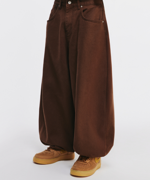 SCALLYWAG（スカリーワグ）の「コットンスイングバルーンフィットパンツ[ブラウン]（その他パンツ・レディース・その他・LARGE/X-LARGE/SMALL/MEDIUM）」の7枚目の写真