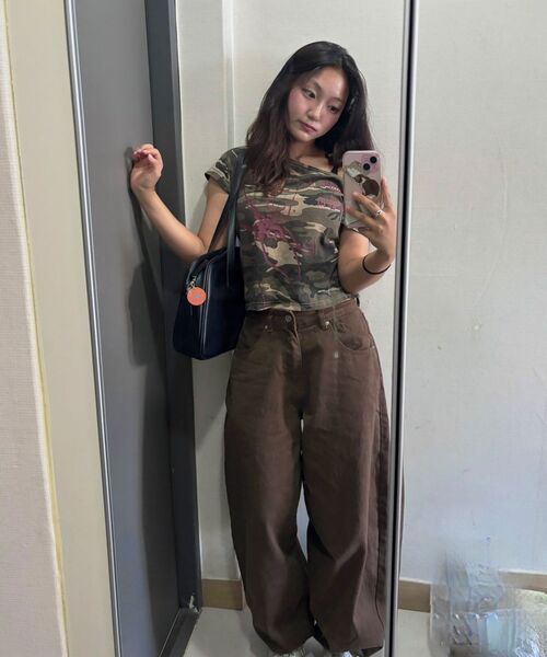 SCALLYWAG（スカリーワグ）の「コットンスイングバルーンフィットパンツ[ブラウン]（その他パンツ・レディース・その他・LARGE/X-LARGE/SMALL/MEDIUM）」の18枚目の写真