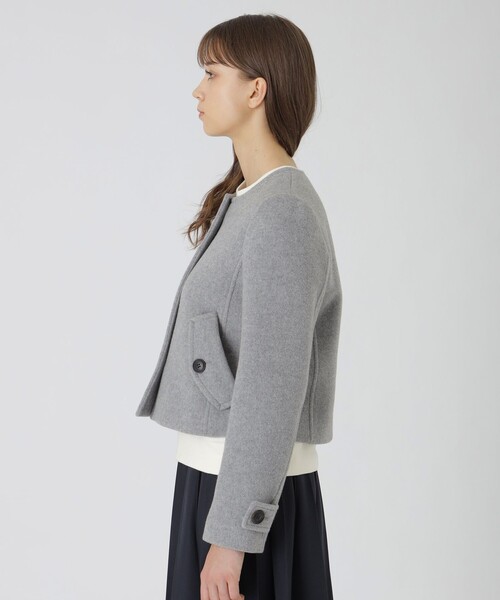 BLUE LABEL CRESTBRIDGE(ブルーレーベルクレストブリッジ)の「ファインダブルビーバーノーカラージャケット(ノーカラージャケット・レディース・グレー系その他/ブラック/ホワイト・36/38)」の15枚目の写真