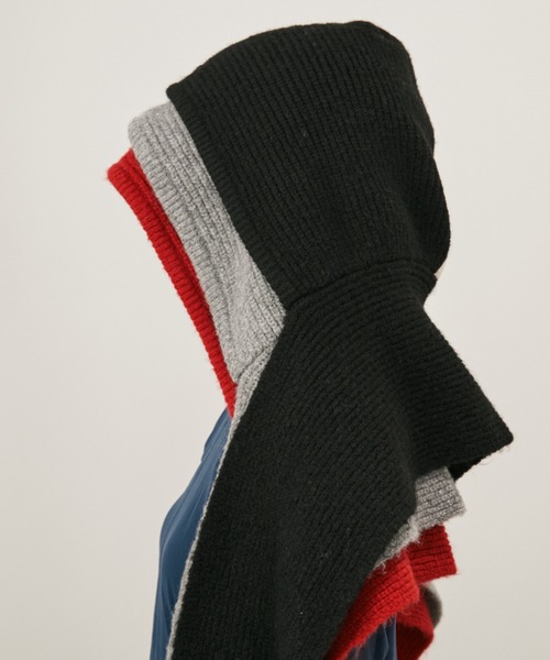 MERLOT（メルロー）の「バラクラバフードマフラー（ニットキャップ/ビーニー・レディース・レッド/グレー/ブラック・FREE）」の7枚目の写真