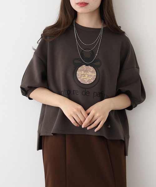 EGLANTINE(エグランティーヌ)の「EGLANTINE 香水モチーフ半袖カットソー(Tシャツ/カットソー・レディース・チャコールグレー/カーキ/テラコッタ・38)」の1枚目の写真