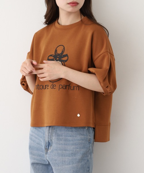 EGLANTINE(エグランティーヌ)の「EGLANTINE 香水モチーフ半袖カットソー(Tシャツ/カットソー・レディース・チャコールグレー/カーキ/テラコッタ・38)」の11枚目の写真