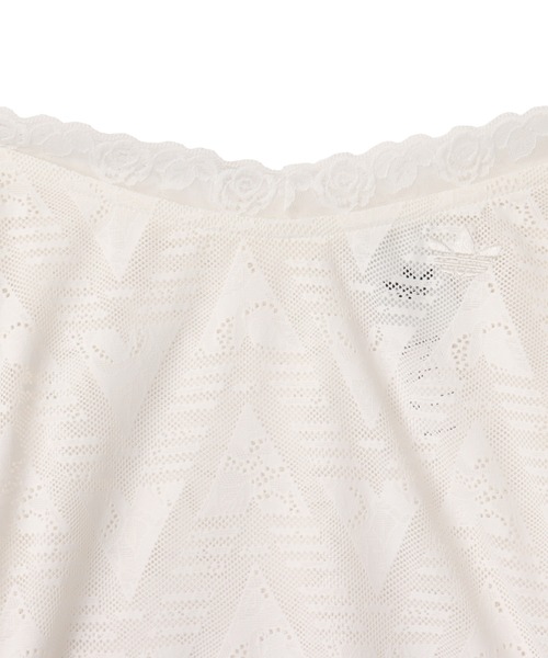 adidas(アディダス)の「adidas LACE BARDOT TOP / アディダス レース バルドー トップ(Tシャツ/カットソー・レディース・ホワイト・S/L/M)」の4枚目の写真