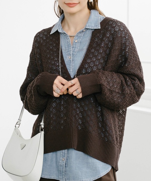 Emma Taylor（エマテイラー）の「【大人春ニット】フロント2way柄編みニットプルオーバー（ニット/セーター・レディース・ブラウン/ブラック/オフホワイト/チャコールグレー・FREE）」の4枚目の写真