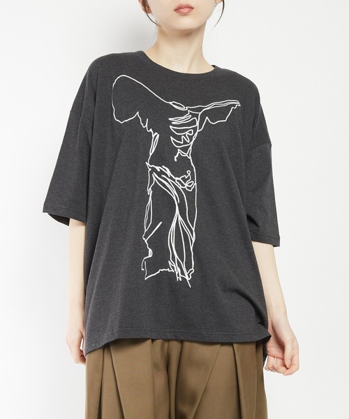 gomme(ゴム)の「ニケプリントT(Tシャツ/カットソー・レディース・ブラック/ホワイト/ブルー/チャコールグレー・MEDIUM)」の4枚目の写真