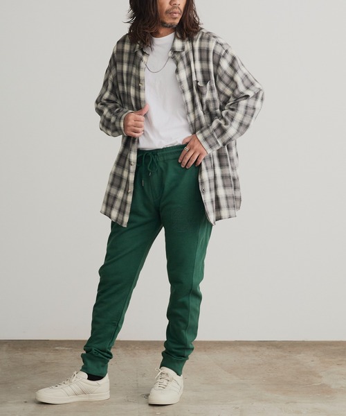 ONEXONE（ワンフォーワン）の「ONEXONE/ワンフォーワン LOGO FREESTYLE SLIM SWEAT PANTS サイドパネル イージースウェットパンツ メンズ 秋物 秋服 2026年秋冬（スウェットパンツ・メンズ・ブラック/グリーン/クリーム/バーガンディー・S/M/L）」の11枚目の写真