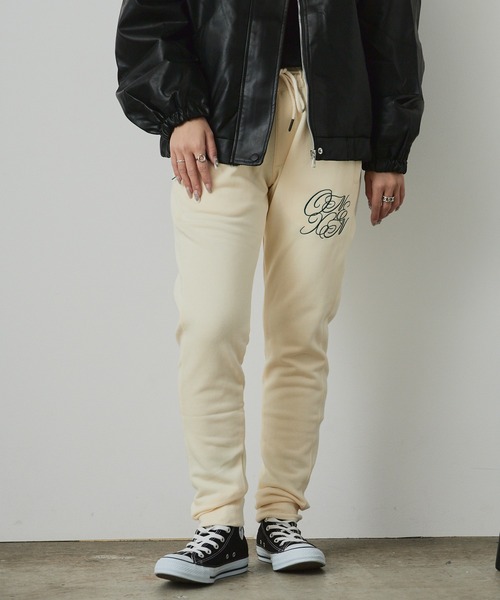 ONEXONE（ワンフォーワン）の「ONEXONE/ワンフォーワン LOGO FREESTYLE SLIM SWEAT PANTS サイドパネル イージースウェットパンツ メンズ 秋物 秋服 2026年秋冬（スウェットパンツ・メンズ・ブラック/グリーン/クリーム/バーガンディー・S/M/L）」の21枚目の写真