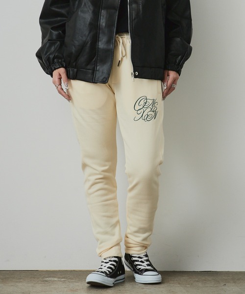 ONEXONE（ワンフォーワン）の「ONEXONE/ワンフォーワン LOGO FREESTYLE SLIM SWEAT PANTS サイドパネル イージースウェットパンツ メンズ 秋物 秋服 2026年秋冬（スウェットパンツ・メンズ・ブラック/グリーン/クリーム/バーガンディー・S/M/L）」の19枚目の写真