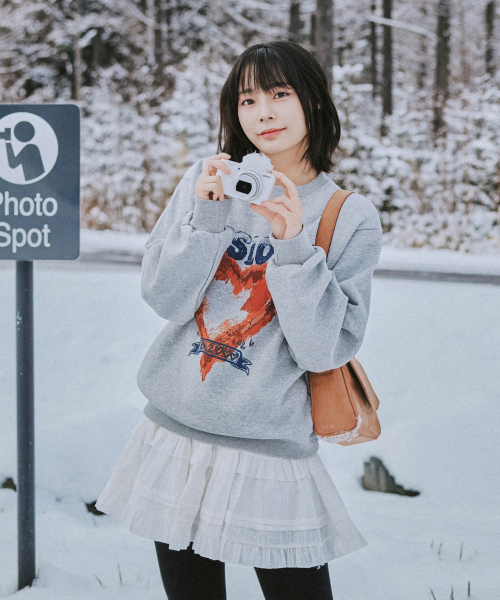KNITTED（ニッティド）の「[NITTED X QWER DEMO] LETS LOVE MAN TO MAN MELANGE GREY（スウェット・レディース・その他・LARGE/MEDIUM/X-LARGE）」の2枚目の写真