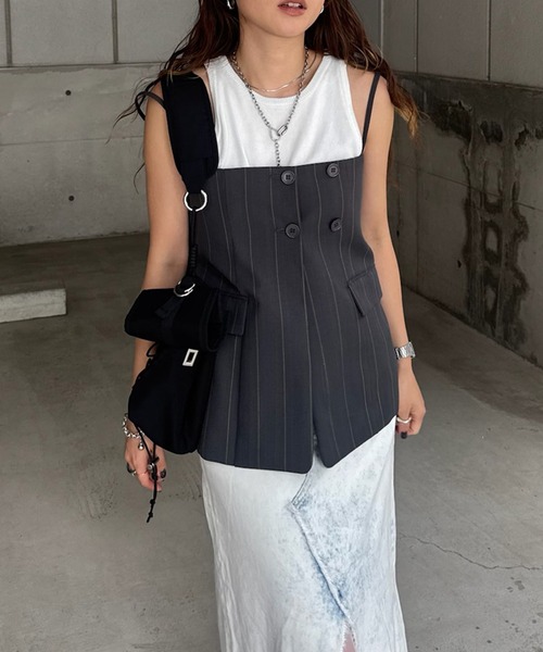 Ameri（アメリ）の「CHUBBY MILITARY BAG（ショルダーバッグ・レディース・アイボリー/ブラック/カーキ・FREE）」の7枚目の写真