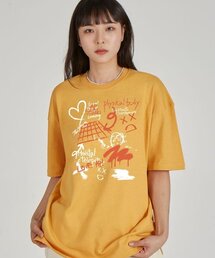 フロントアストラルグラフィティラウンドネック15番手綿半袖Tシャツ_チェダー