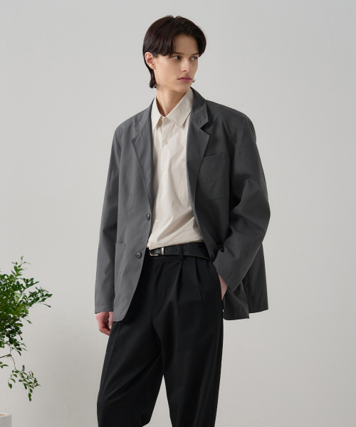 DRAW FIT（ドローフィット）の「リラックスドオフィスCNブレザー[チャコール]（テーラードジャケット・メンズ・その他・MEDIUM/LARGE/X-LARGE）」の2枚目の写真
