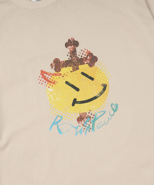 STIGMA(スティグマ)の「Cross Smile Vintage-Like Washed Oversized Short Sleeves T-Shirts Beige(Tシャツ/カットソー・メンズ・その他・LARGE/MEDIUM/X-LARGE)」の4枚目の写真