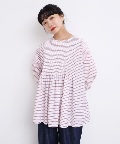 l'atelier du savon（アトリエドサボン）の「バスクシャツみたいなピンタックブラウス（シャツ/ブラウス・レディース・オフホワイト/サックスブルー/ブラック/ピンク/レッド・FREE）」の22枚目の写真