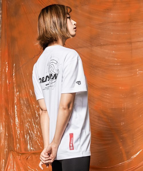 CORALIAN(コラリアン)の「ランオフフォーミュラ 半袖Tシャツ ホワイト(Tシャツ/カットソー・メンズ・その他・S/M/XL/2XL/3XL/XS/L)」の6枚目の写真