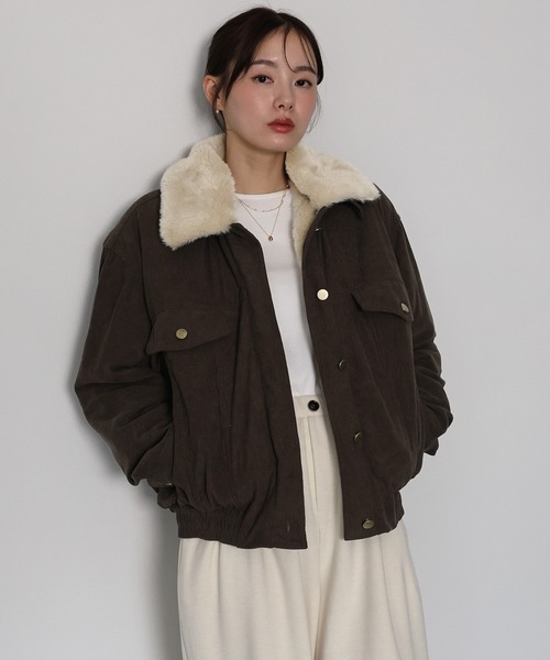 J by blue(ジェイバイブルー)の「ボア襟付きコーデュロイブルゾン(ブルゾン・レディース・アイボリー/ブラウン・MEDIUM)」の7枚目の写真